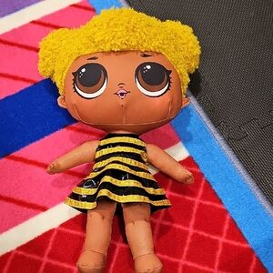 L.O.L. Surprise! Queen bee  Doll with Yellow Hair
